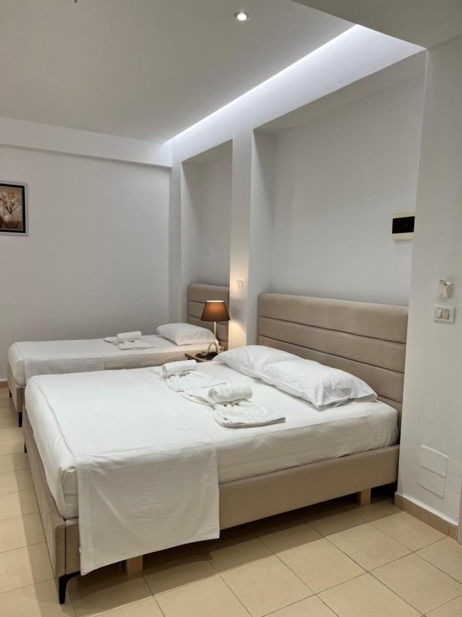 Hotel Moscopole Ksamil Kültér fotó
