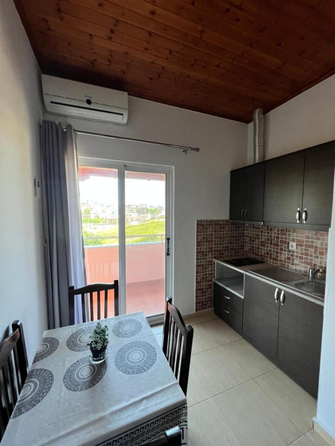 Hotel Moscopole Ksamil Kültér fotó