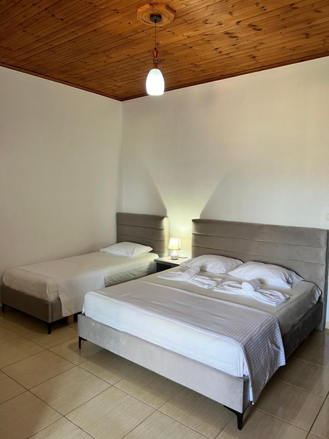 Hotel Moscopole Ksamil Kültér fotó