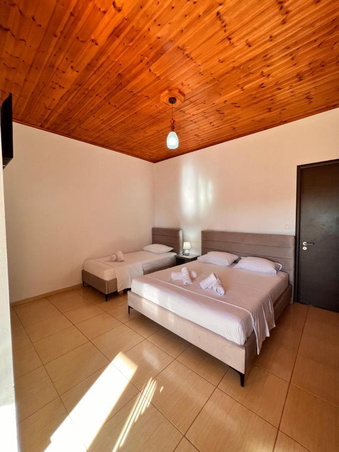 Hotel Moscopole Ksamil Kültér fotó