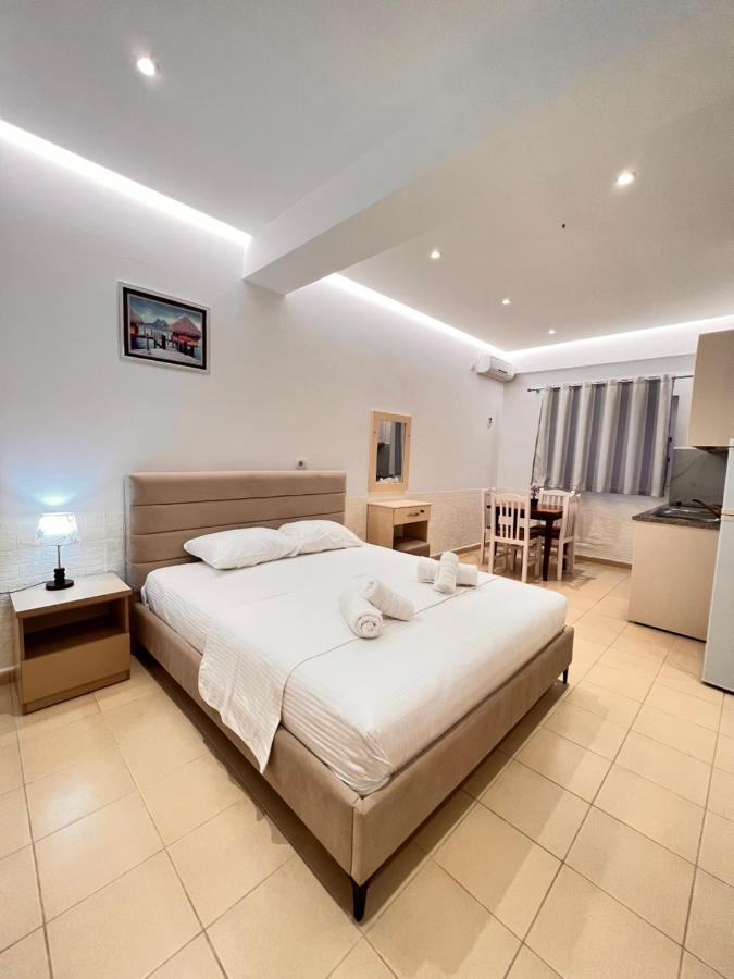 Hotel Moscopole Ksamil Kültér fotó