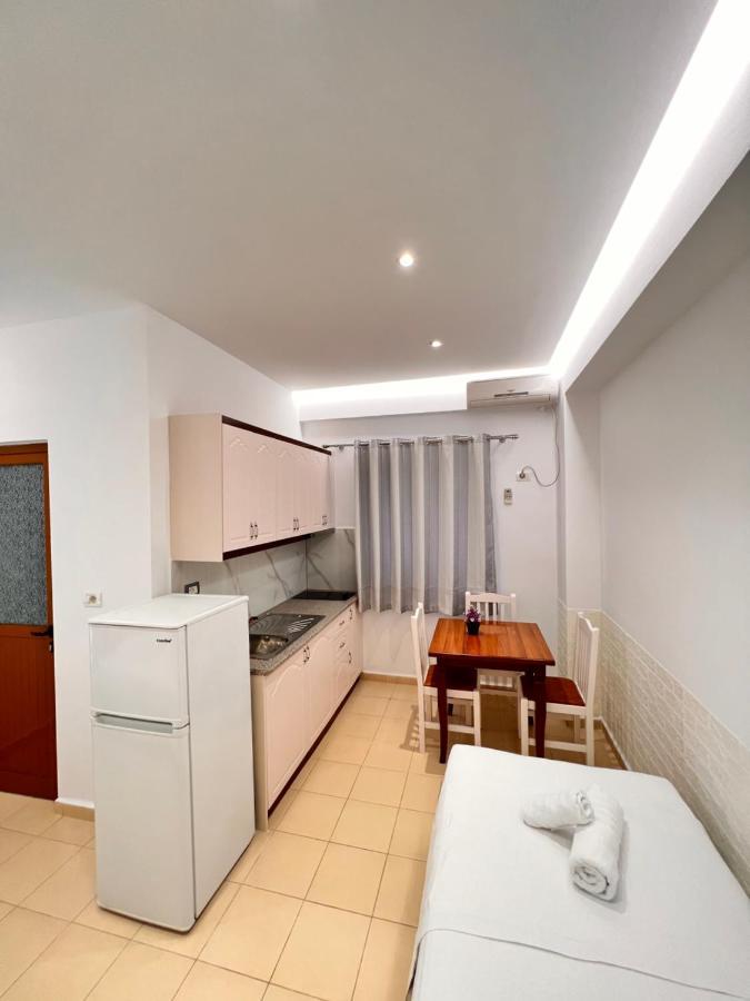 Hotel Moscopole Ksamil Kültér fotó
