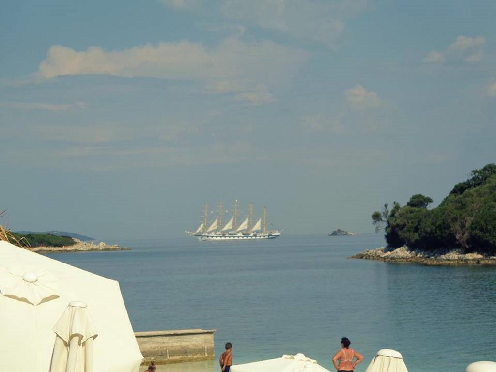 Hotel Moscopole Ksamil Kültér fotó