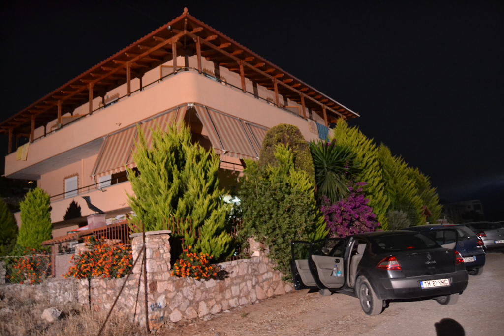 Hotel Moscopole Ksamil Kültér fotó